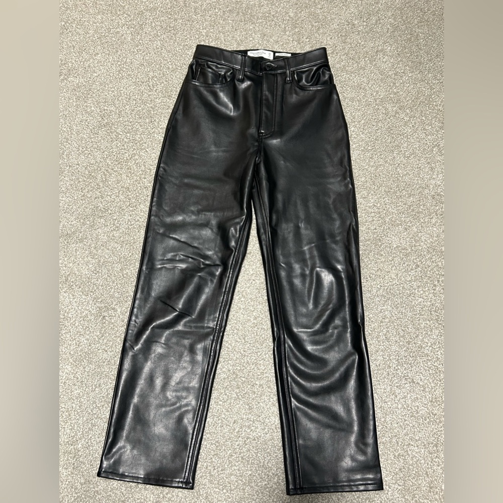 Abercrombie Vegan Leather Ultra High Rise Straight Ankle Pant, size 25